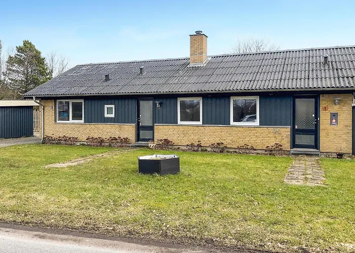 3 Bedroom Stunning In Nørre Nebel